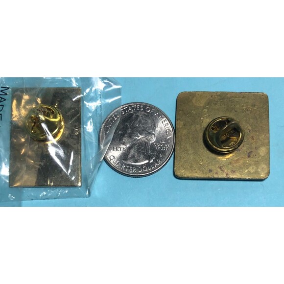 Nat'l Wildlife Federation & 1991 Nat'l Park Service 75 years 2 Collector Pins - Picture 2 of 2